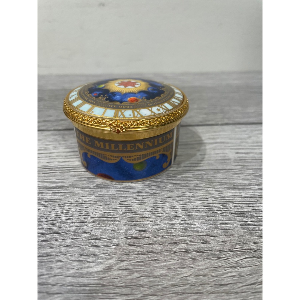 Royal Worcester Millennium 2000 AD Trinket Box Limited Edition Bone China UK
